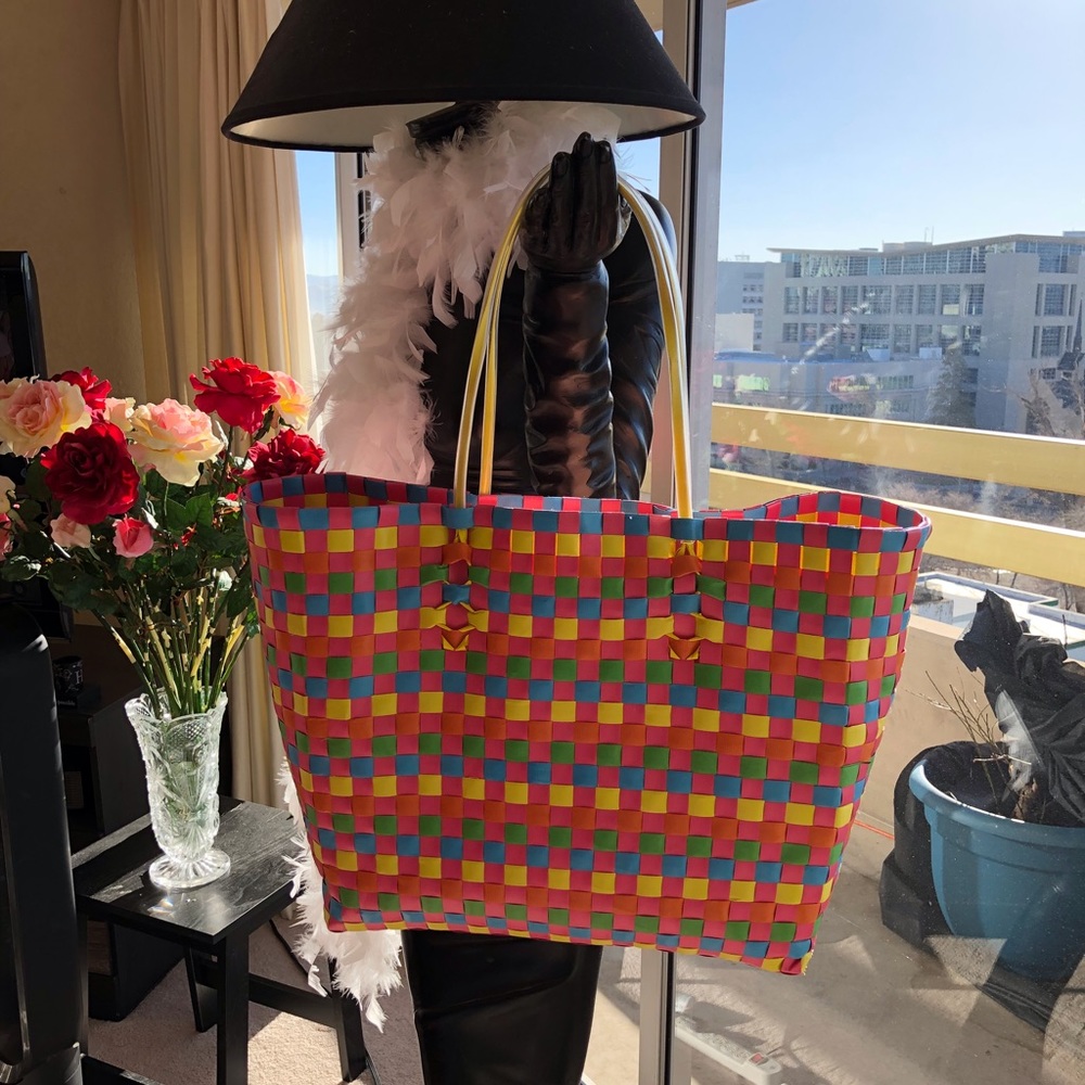 Easter Shopper
